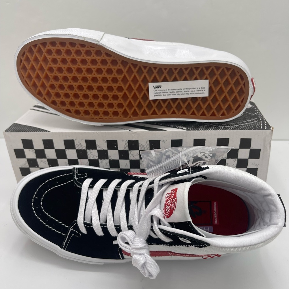 Vans Men’s Skate Sk8-Hi
Athletic Black/Red Sneakers
VN0A5FCC458 - Picture 6 of 16